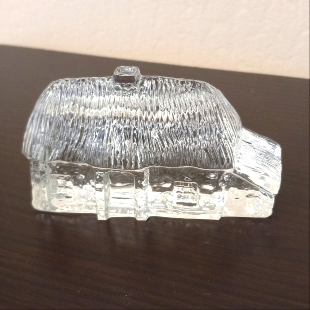 Waterford Crystal 3.5"x 2.5 Irish Village Cottage Wedge Cut Figurine # 40030295.